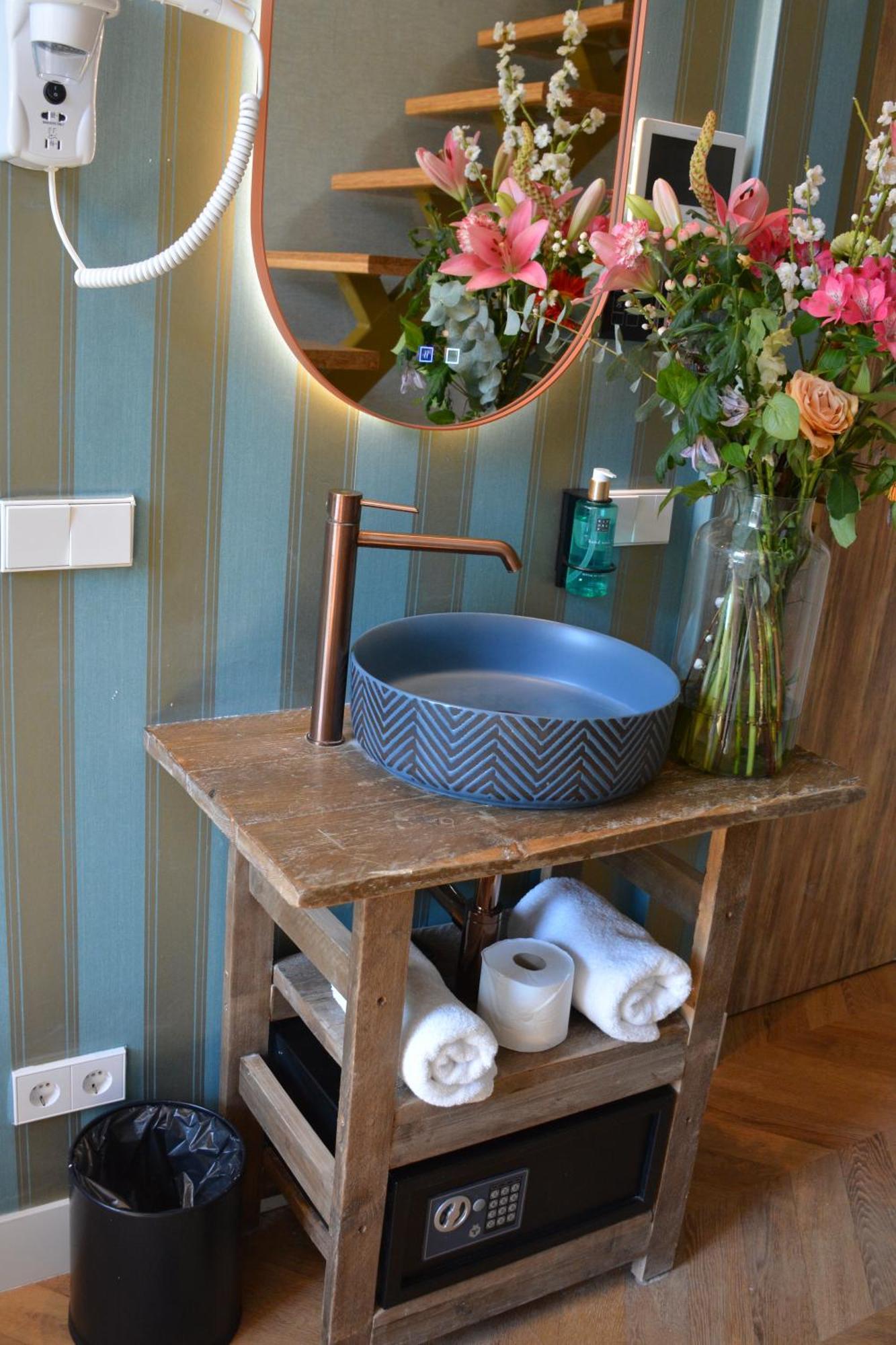 Hotel The Lif Boutique Amsterdam Esterno foto